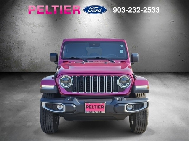 2024 Jeep Wrangler Sahara photo 2