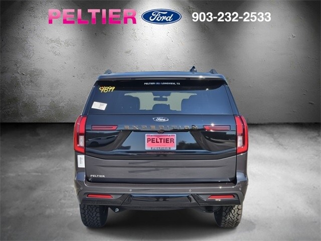 2025 Ford Expedition photo 4