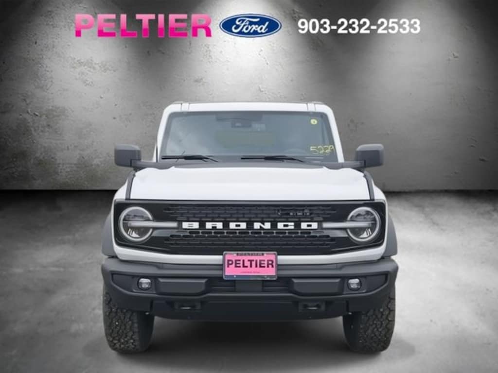 New 2025 Ford Bronco Outer Banks SUV