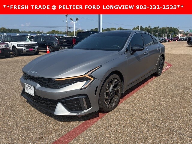 2025 Kia K5 GT-Line photo 3