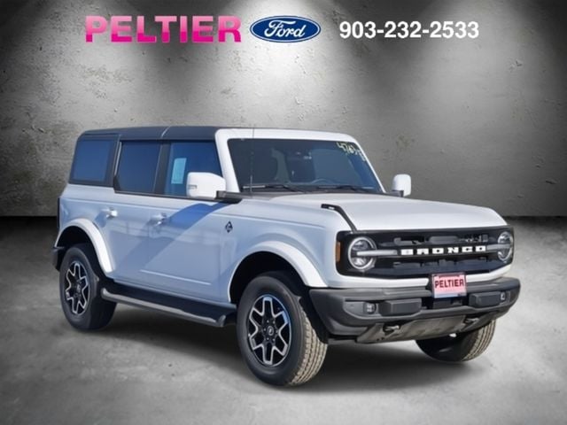 2025 Ford Bronco 4-Door Outer Banks's photo
