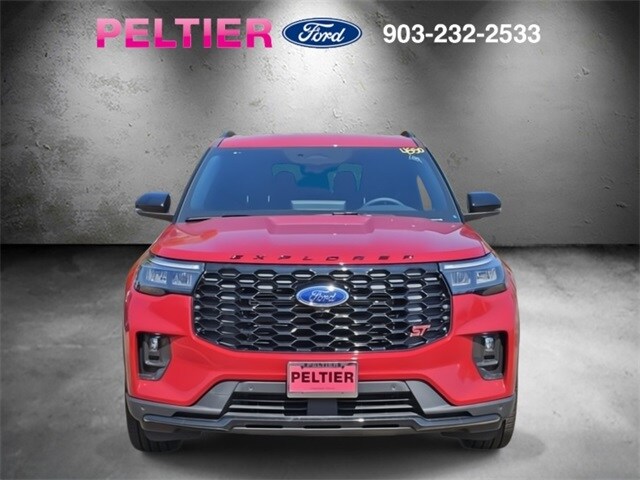 2025 Ford Explorer ST photo 2
