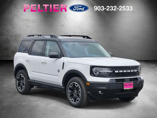 2025 Ford Bronco Sport Outer Banks's photo