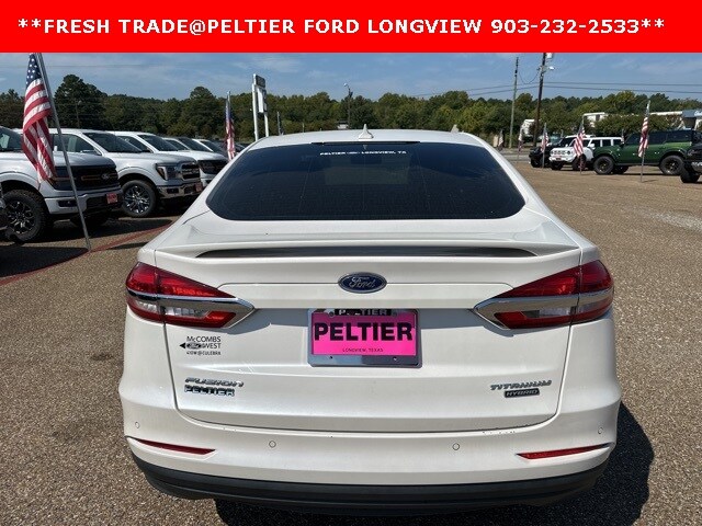 2020 Ford Fusion Hybrid Titanium photo 4