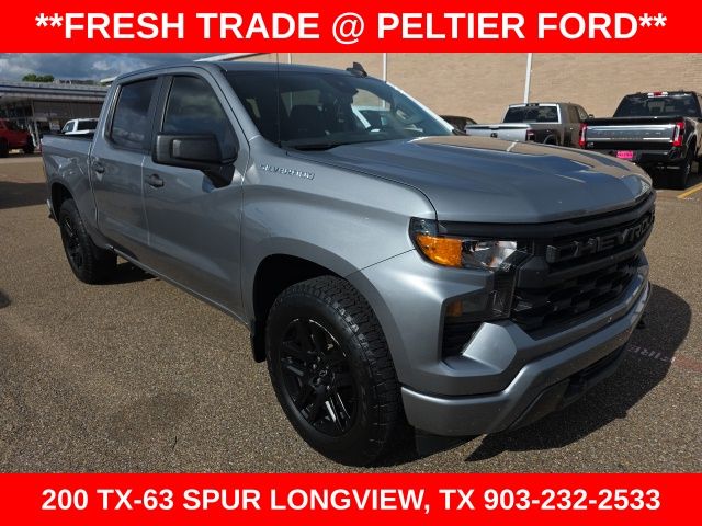 2023 Chevrolet Silverado 1500 Custom 4X4 Crew Cab Short Box's photo