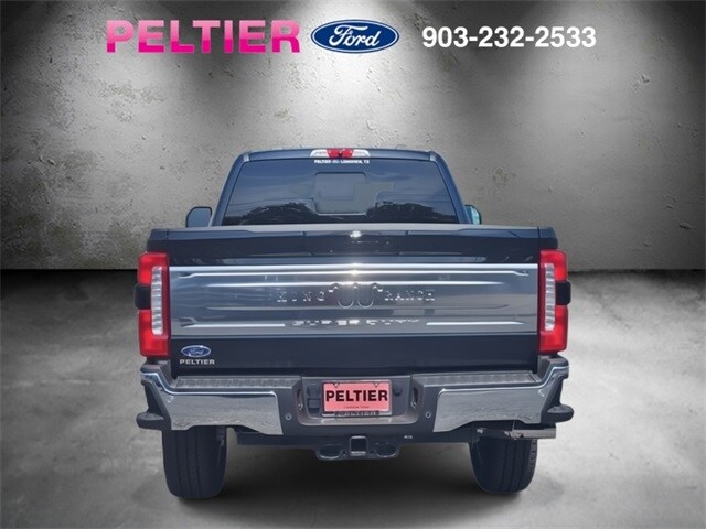 2025 Ford F-350 King Ranch photo 4
