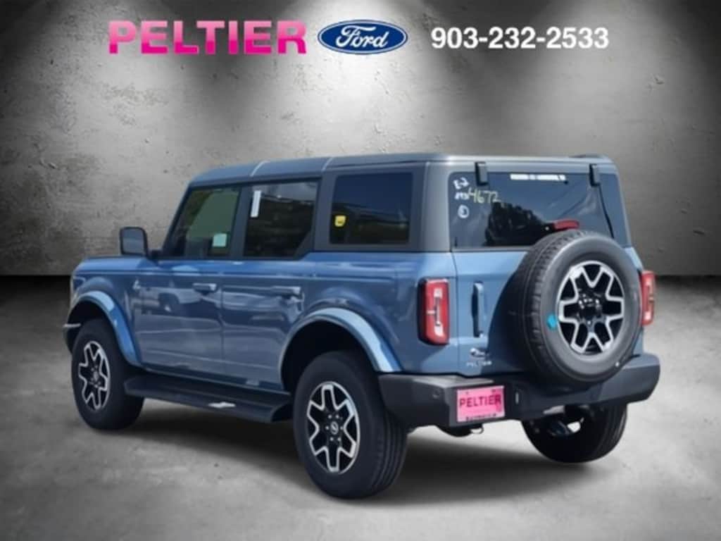 New 2025 Ford Bronco Outer Banks SUV