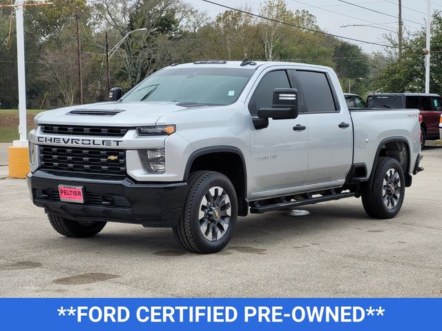 2021 Chevrolet Silverado 2500HD Custom photo 3