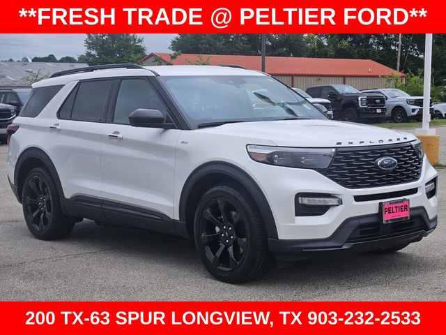 2022 Ford Explorer ST-LINE RWD's photo