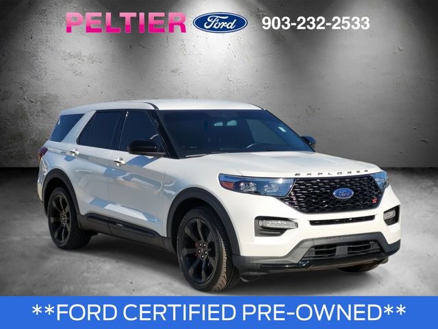 2022 Ford Explorer ST's photo