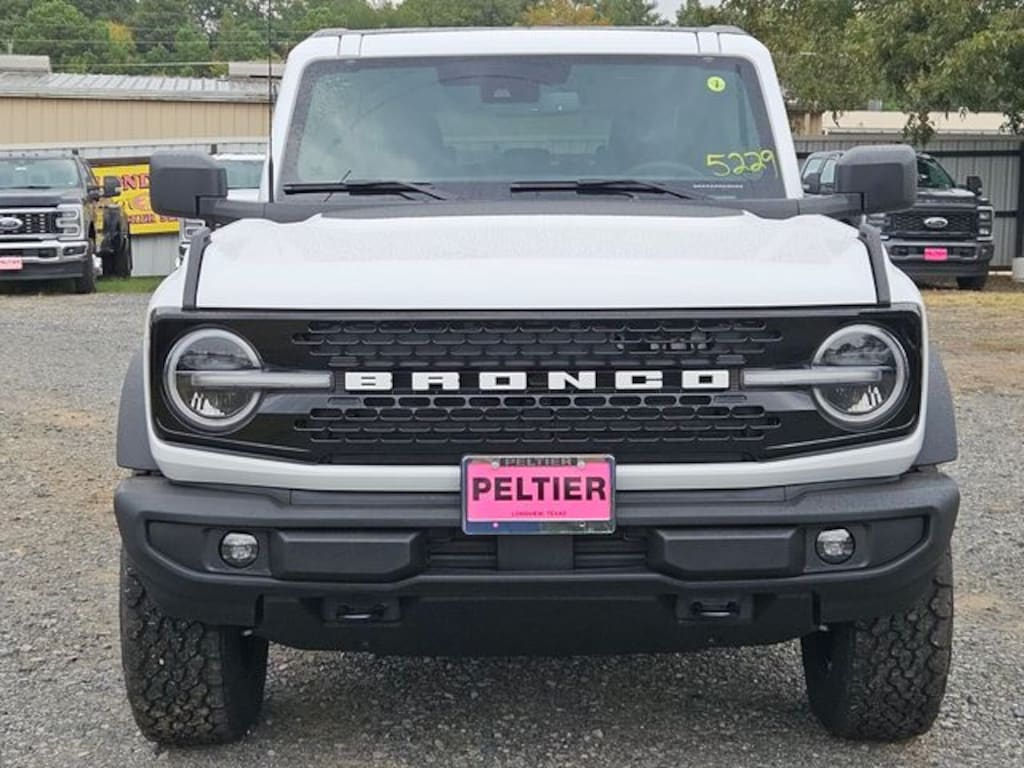 New 2025 Ford Bronco Outer Banks SUV