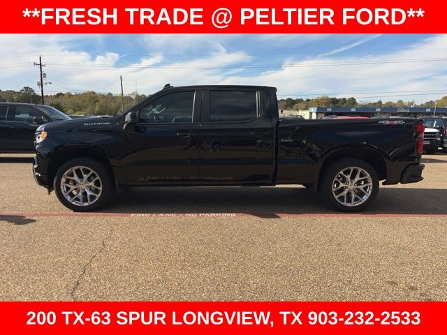 2023 Chevrolet Silverado 1500 RST photo 3