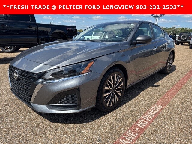 2024 Nissan Altima 2.5 SV photo 3