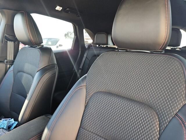 2026 Ford Escape ST-Line - Photo 19