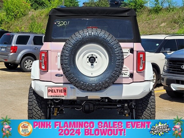 2024 Ford Bronco Outer Banks photo 4