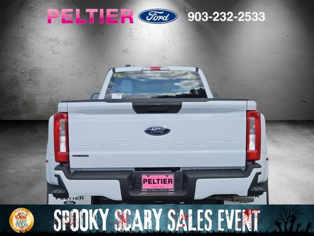 2026 Ford F-350 XL photo 4