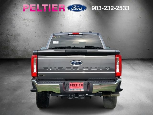 2026 Ford F-250 Super Duty XLT - Photo 4