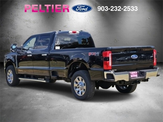 2026 Ford F-350 Lariat photo 3