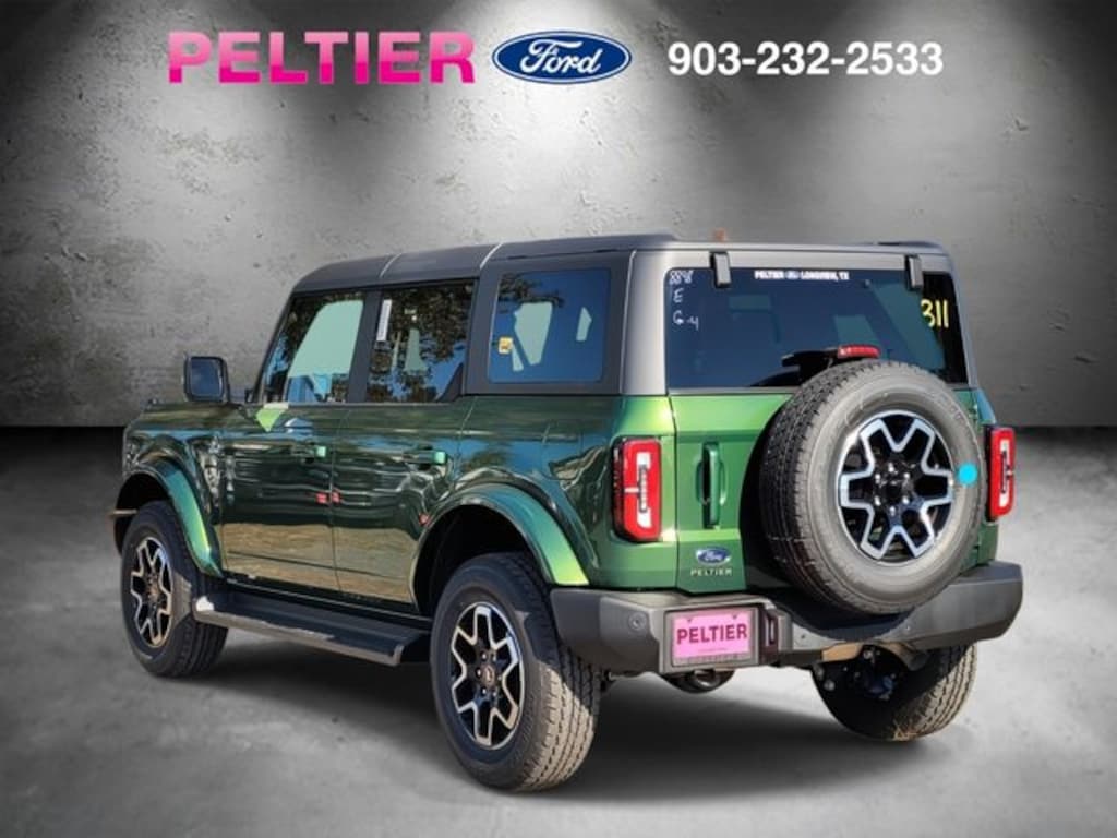 New 2025 Ford Bronco Outer Banks SUV