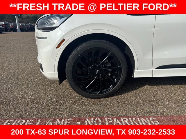 2022 Lincoln Aviator Reserve photo 4