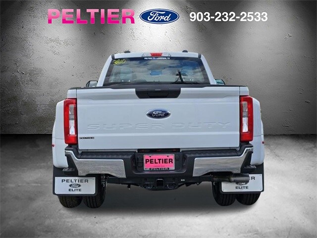 2025 Ford F-350 XL photo 4