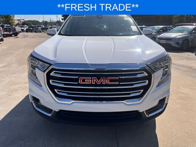 Used 2022 GMC Terrain SLT with VIN 3GKALVEV5NL180863 for sale in Longview, TX