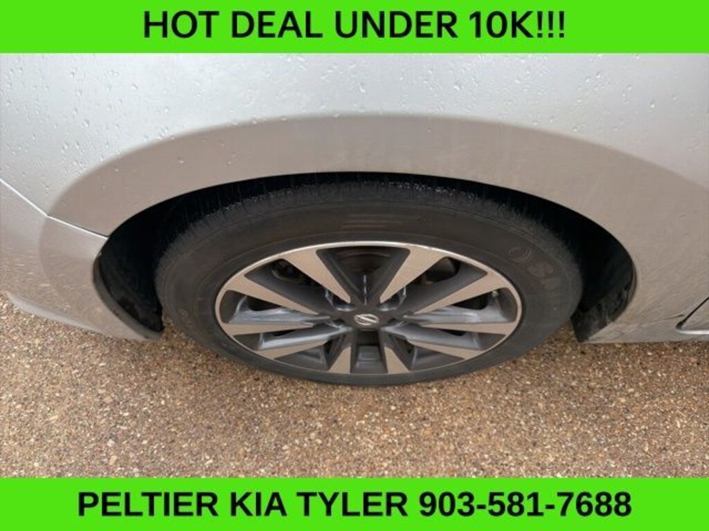 Used 2017 Nissan Altima 2.5 SV Sedan