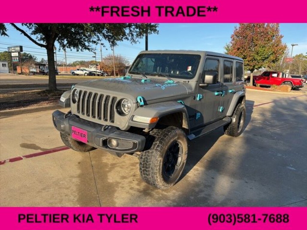 Used 2020 Jeep Wrangler Unlimited Sahara SUV