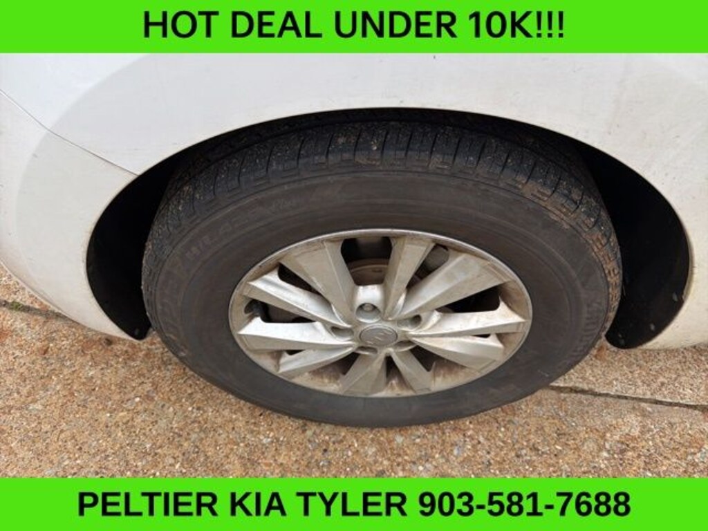 Used 2016 Kia Sedona LX FWD Van