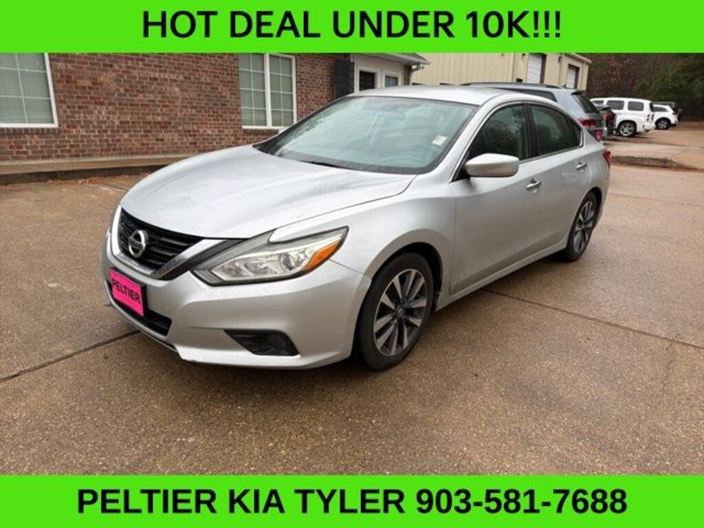 Used 2017 Nissan Altima 2.5 SV Sedan