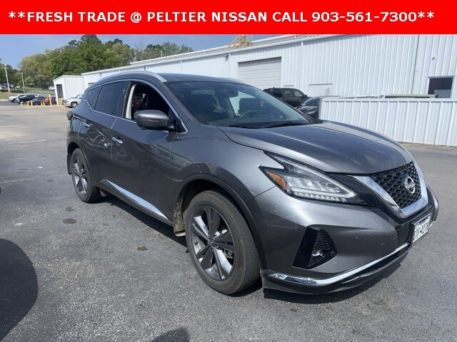 2023 Nissan Murano Platinum photo 2