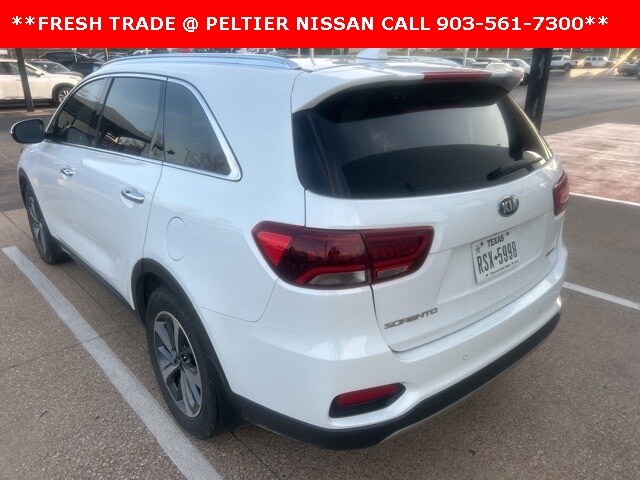 2019 Kia Sorento EX photo 3