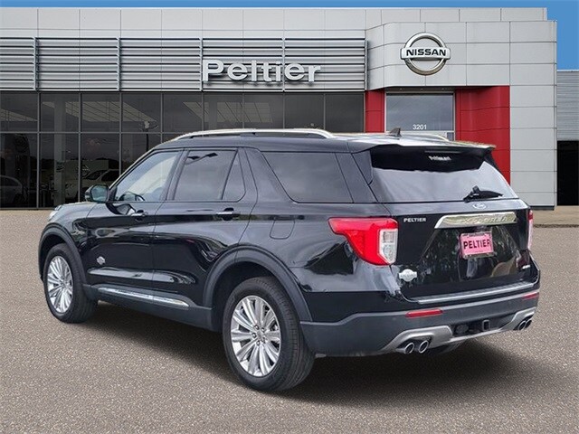 2023 Ford Explorer King Ranch photo 4