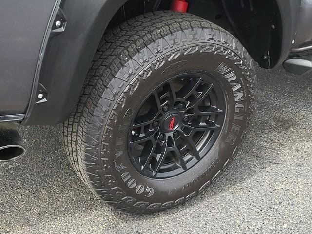 2020 Toyota Tacoma TRD Pro - Photo 7