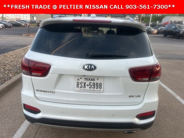 2019 Kia Sorento EX photo 4