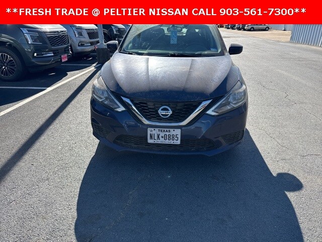 2017 Nissan Sentra S photo 2