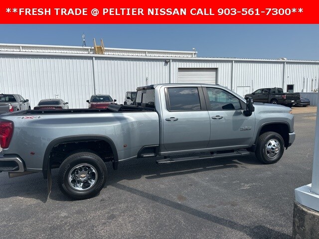 2024 Chevrolet Silverado 3500HD LT photo 3