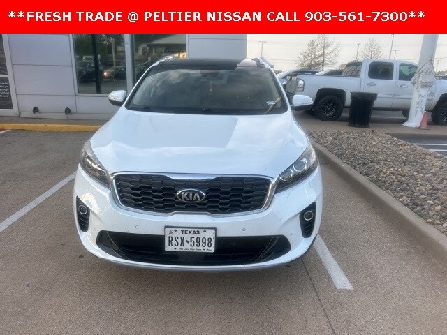 2019 Kia Sorento EX photo 2