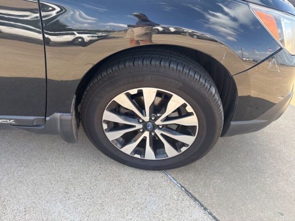 Used 2017 Subaru Outback 3.6R SUV