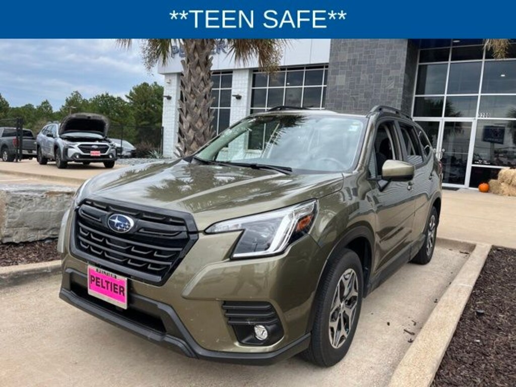 Used 2024 Subaru Forester Premium SUV