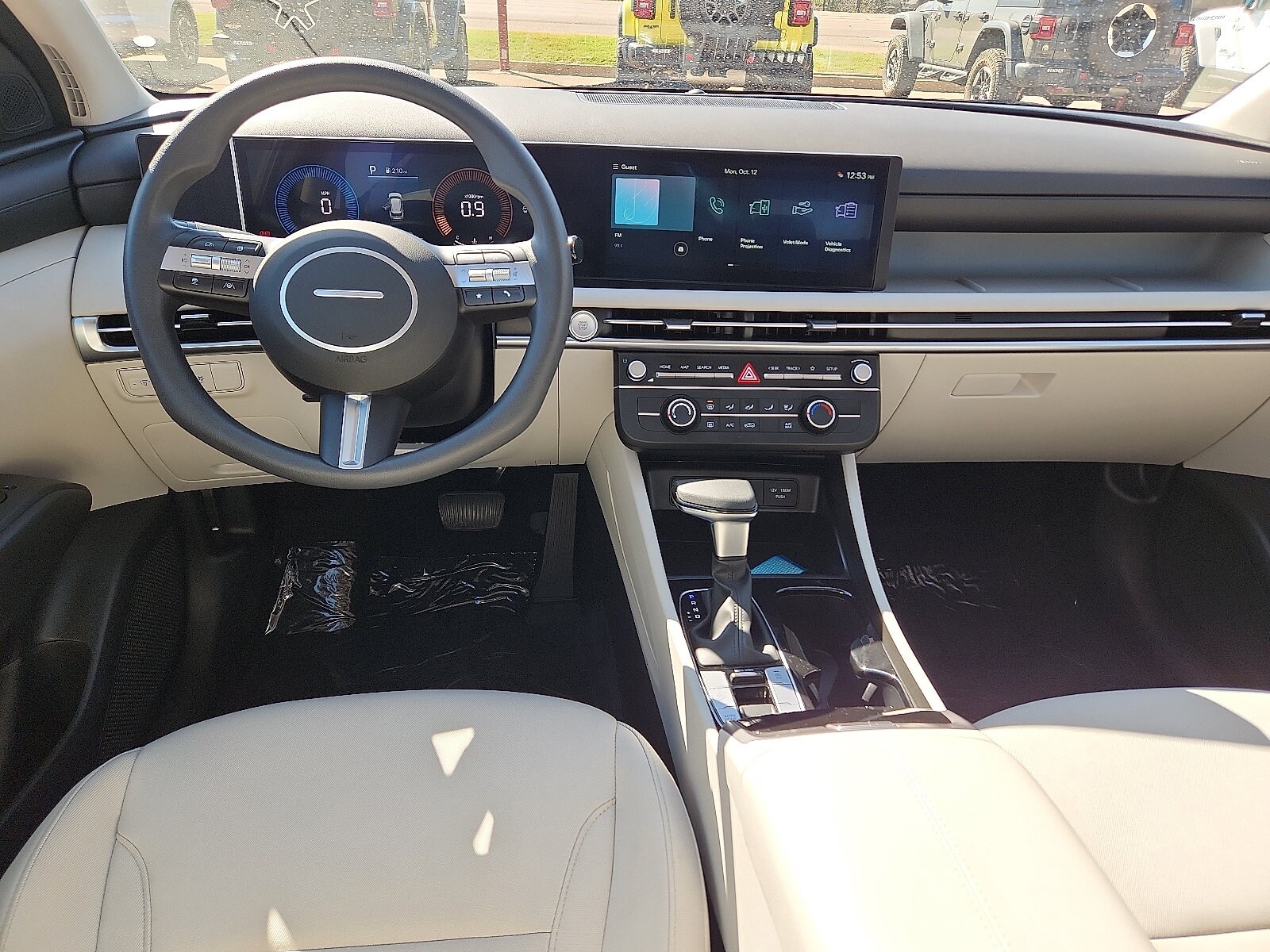 2026 Hyundai Tucson SE - Photo 12