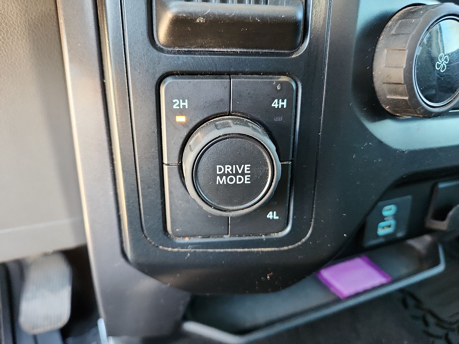 2023 Ford F-150 XLT - Photo 19