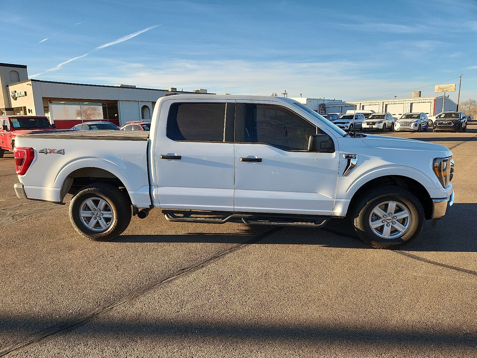 2023 Ford F-150 XLT - Photo 5