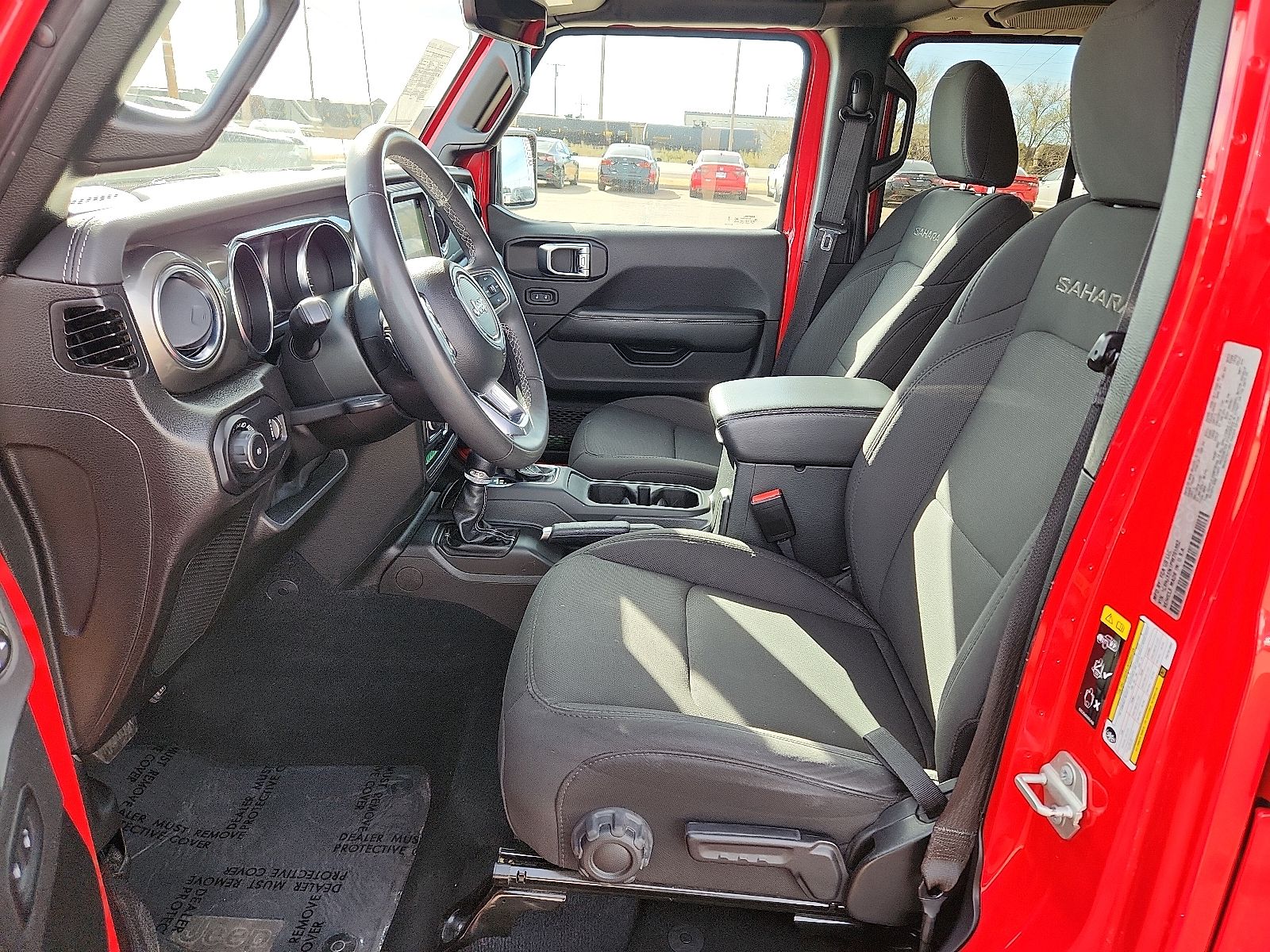 2023 Jeep Wrangler 4-Door Sahara - Photo 12