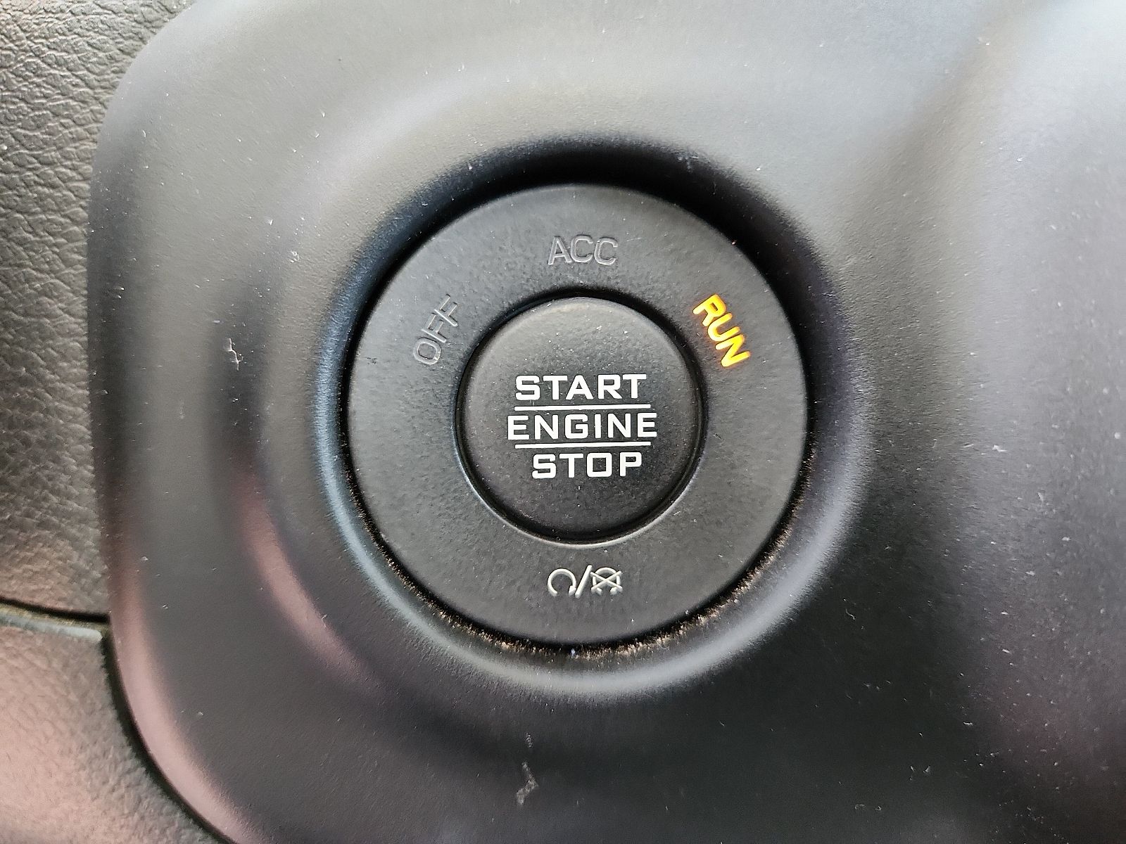 2023 Jeep Wrangler 4-Door Sahara - Photo 20