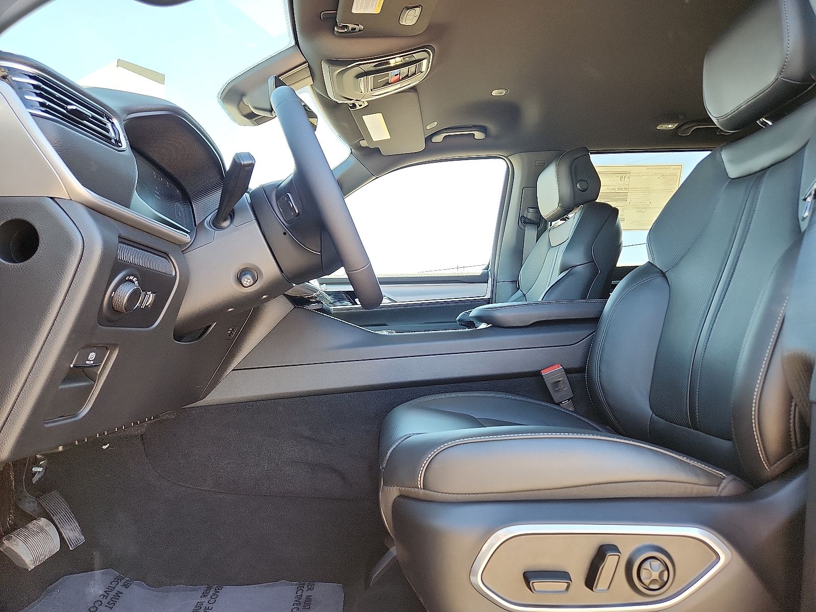 2026 Jeep Grand Wagoneer Base - Photo 12