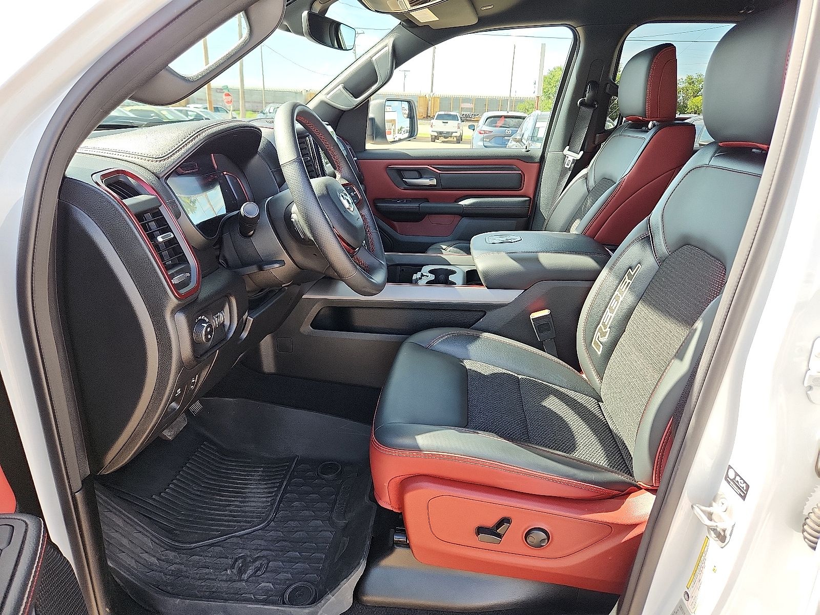 2025 RAM Ram 1500 Pickup Rebel - Photo 10