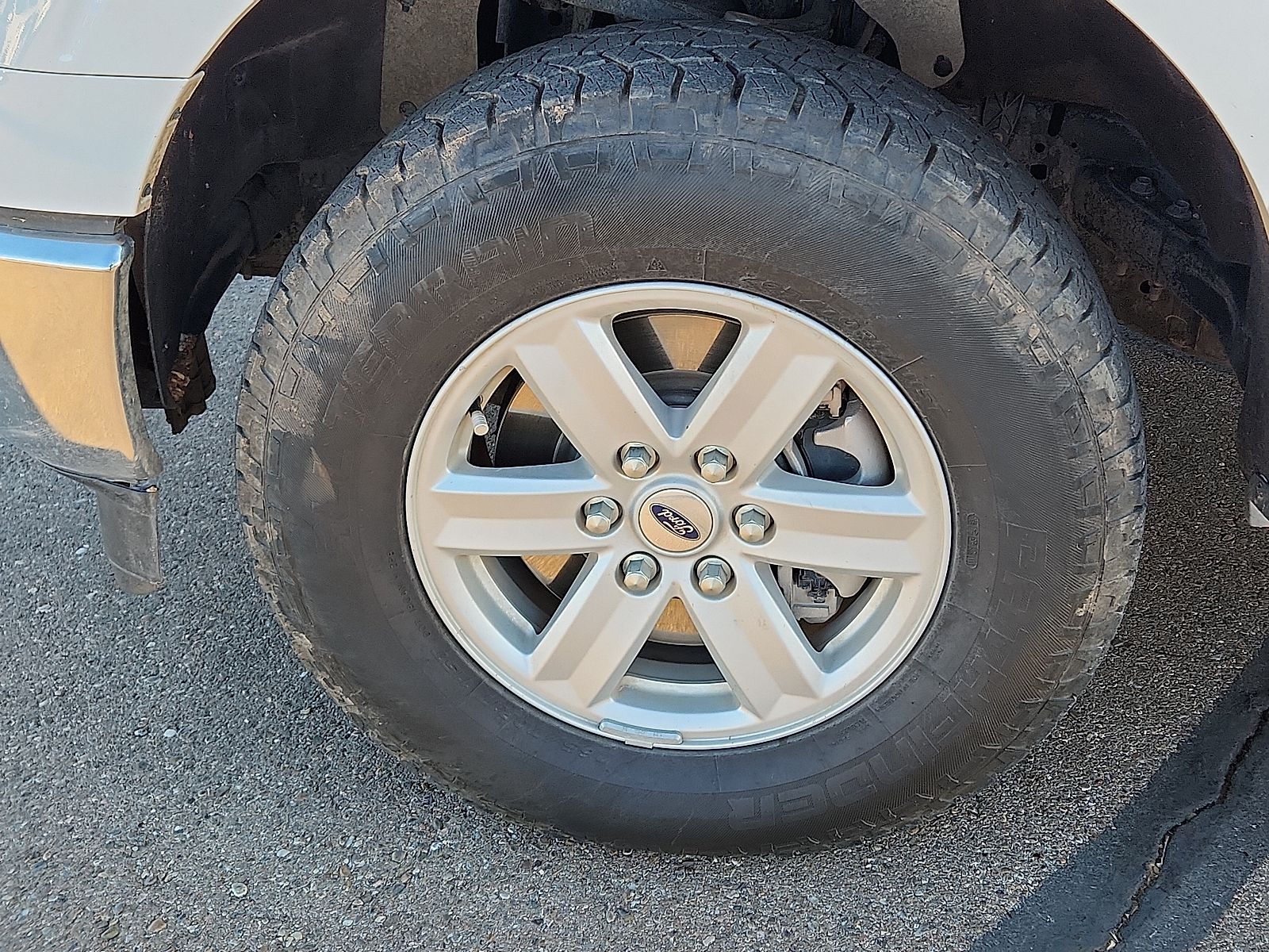 2023 Ford F-150 XLT - Photo 8