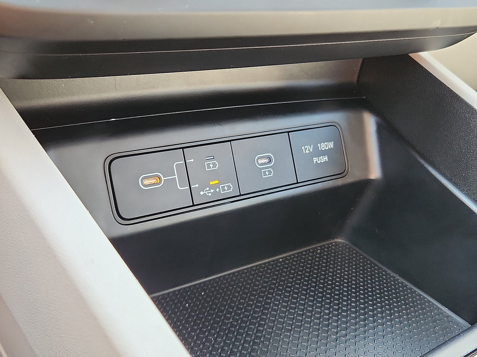 2026 Hyundai Tucson SE - Photo 15
