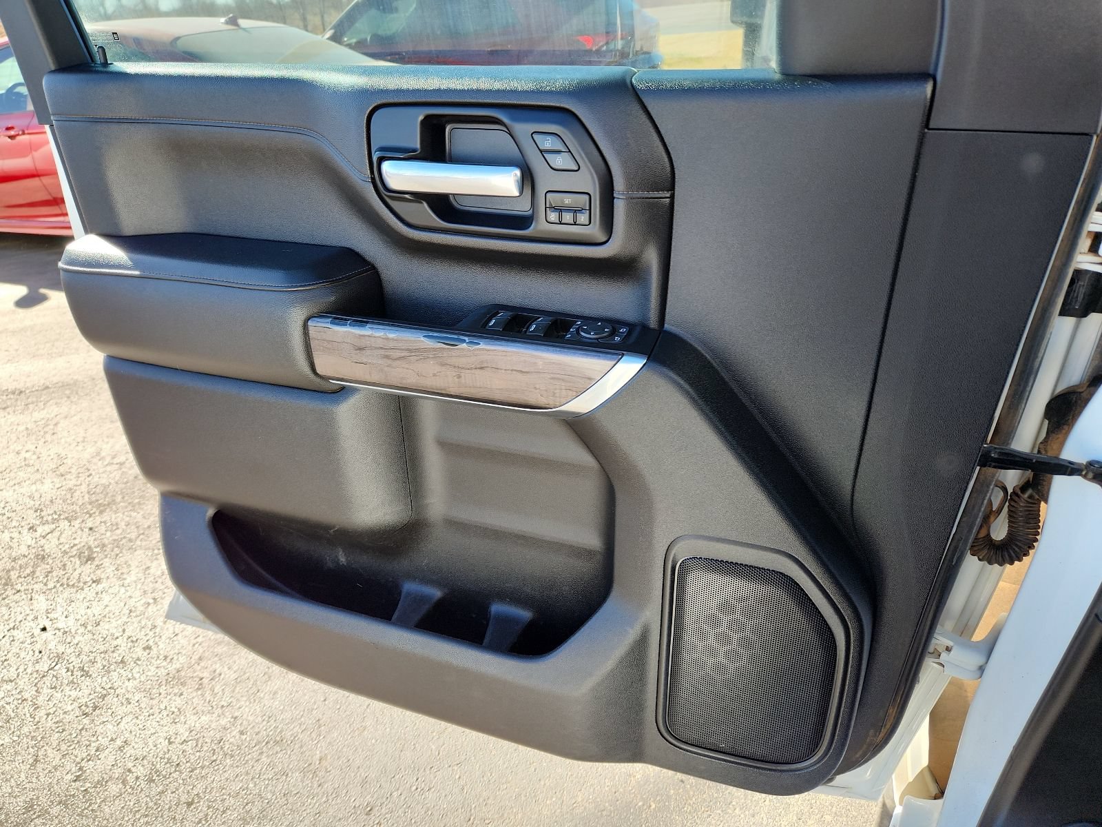 2020 Chevrolet Silverado 2500HD LTZ - Photo 11